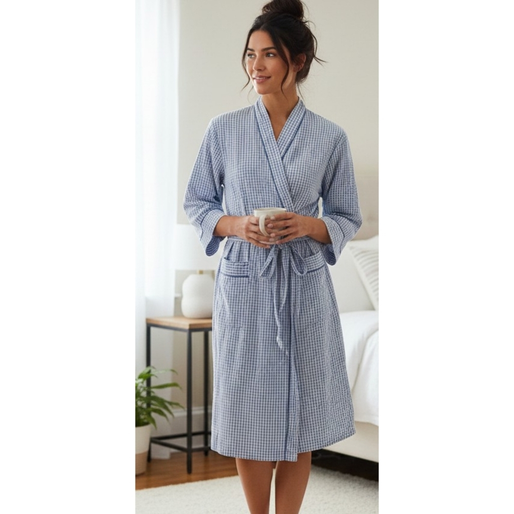 Miss Elaine Gingham Long Sleeve Robe Blue & White Size M